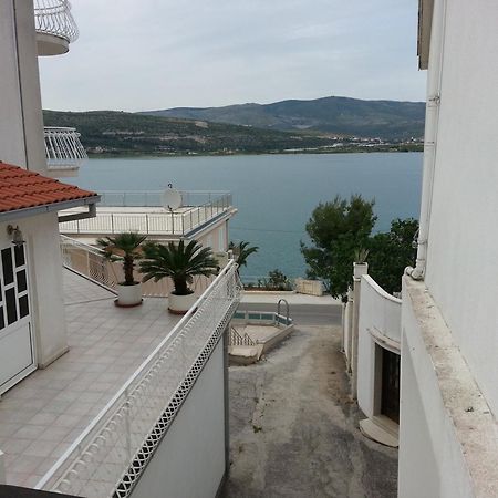Apartment Matej Trogir Eksteriør billede